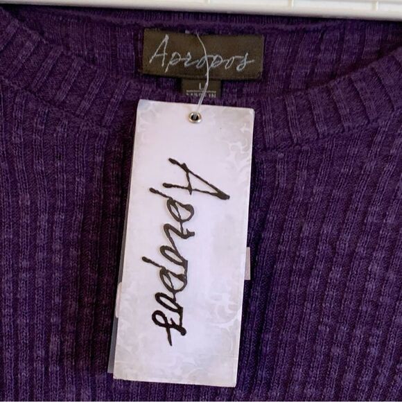 Apropos Top Purple Long Sleeves T-Shirt Sz Small NWT Gorgeous - Picture 2 of 3